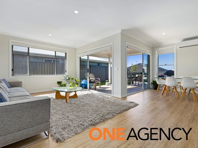 10 Halloran Street, Vincentia