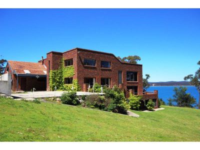 371 Princes Highway, Eden