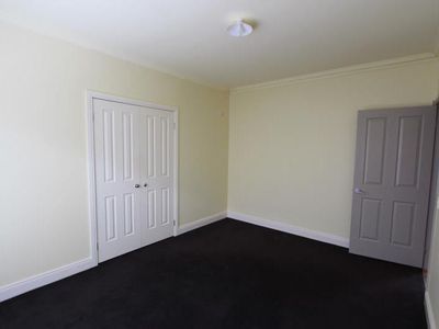 18 Recreation Drive, Leopold