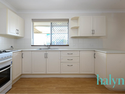 4 / 11 Louise Street, Rockingham