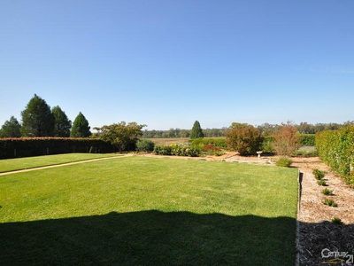 12R Terra Drive, Dubbo