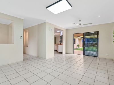 19 NODOSA CLOSE, Mount Sheridan