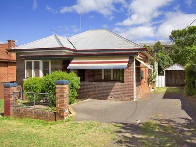 90 Bourke Street, Tamworth