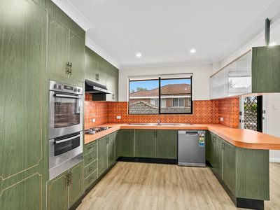 12 Loftus Drive, Barrack Heights