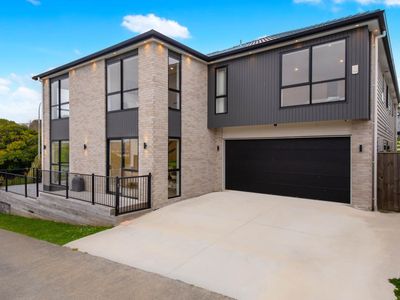 8 Teitei Rise, Flat Bush