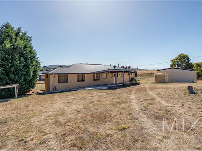 4 Dylan Street, Brighton