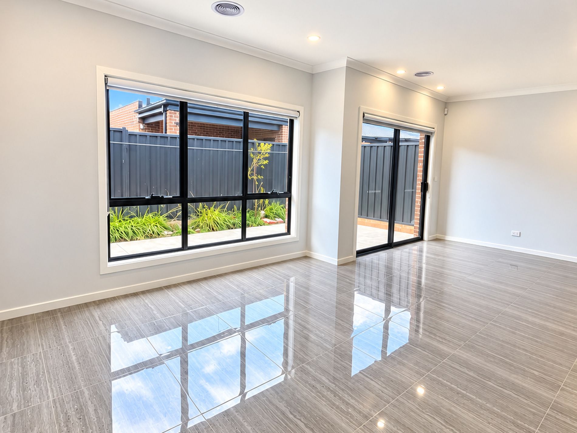 42 Orientation Avenue, Tarneit