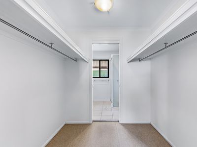 8 / 16 Beach Road, Cannonvale