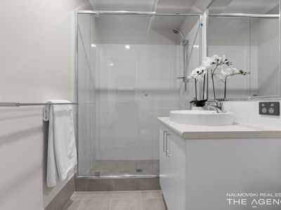 21B Ringmer Way, Westminster