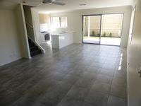 22 / 20 Eminence Lane, Bridgeman Downs