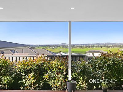 3 Boxwood Avenue, Calderwood