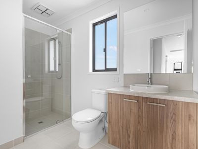 242 Dwyer Street, Kalkallo
