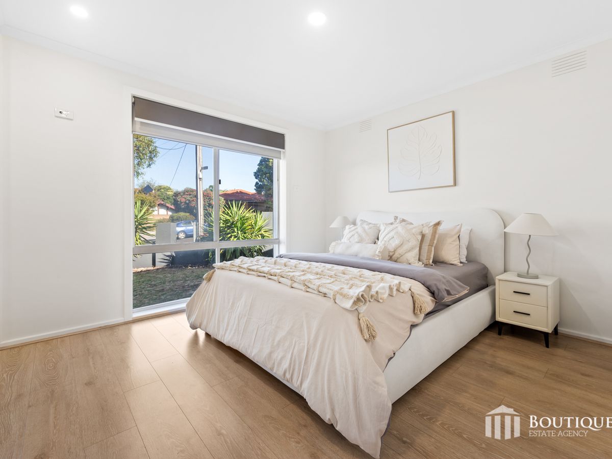 116 Outlook Drive, Dandenong North