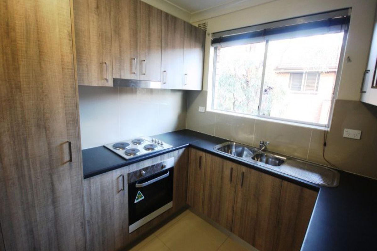 3 / 21-23 Fifth Avenue, Campsie