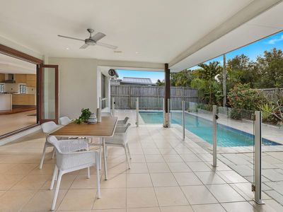7 Bonaire Court, Kawana Island