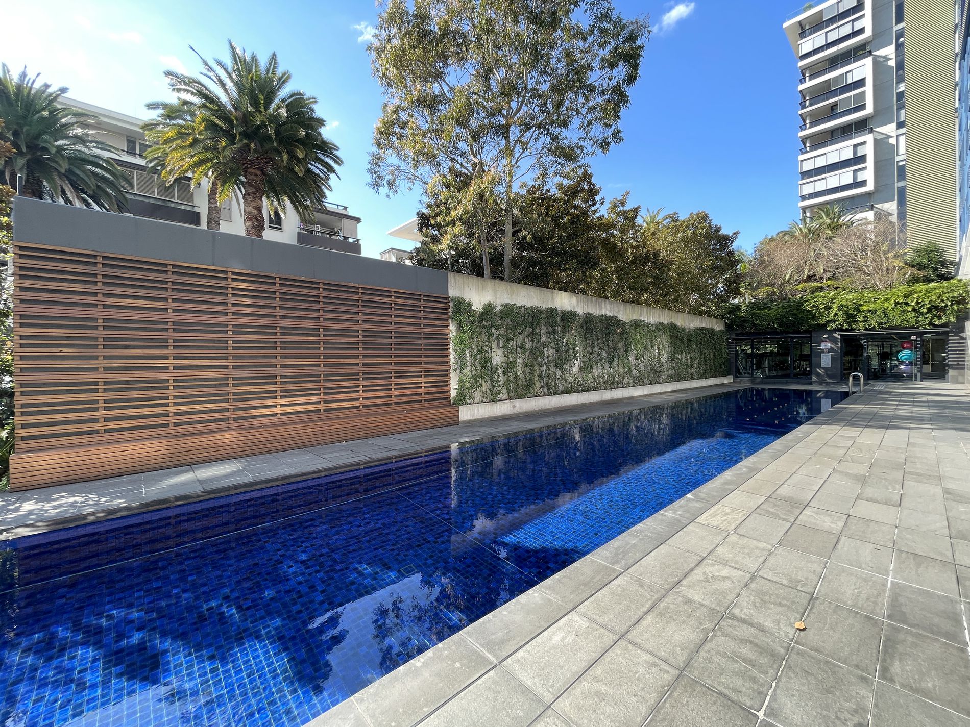 902 / 5 Sterling Circuit, Camperdown