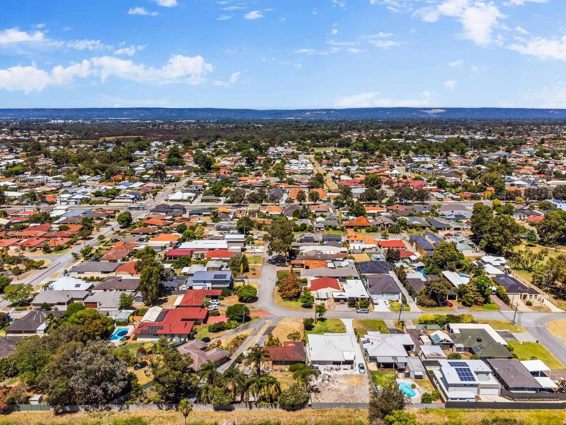 8 Parklands Square, Riverton