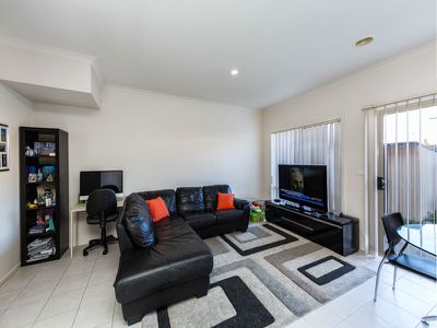 5 / 2-4 Rutman Close, Werribee