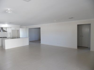 11 Rixon Street, Oran Park