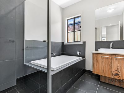 17 Toscana Road, Clyde