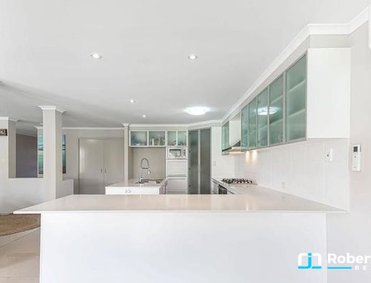 Don't Miss out !  Make an offer ! image 3