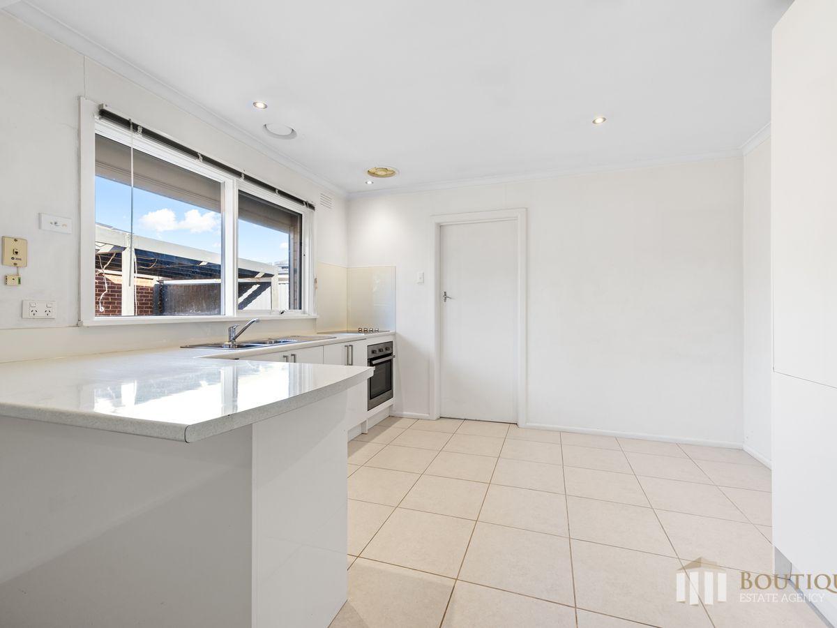 44 Lurline Street, Cranbourne