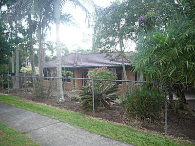 4 Rothon Drive, Rochedale South