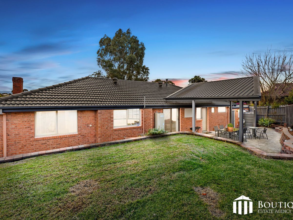 36 Somerset Drive, Dandenong North