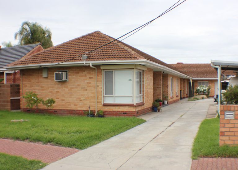 2 / 12 Golflands Terrace, Glenelg North