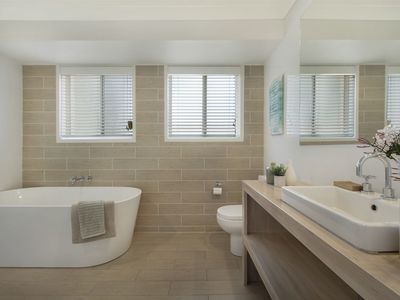 47 Golf Avenue, Mollymook