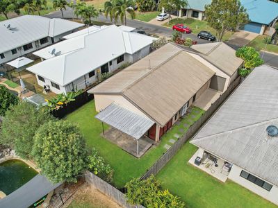17 Finniss Crescent, Bentley Park