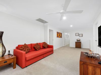 41 Talltrees Circuit, Wakerley