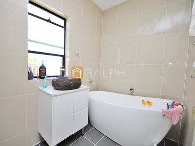 12 Dunlop Street, Roselands