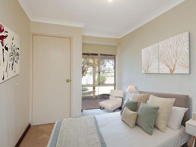 10 Finnerty Lane, Hannans