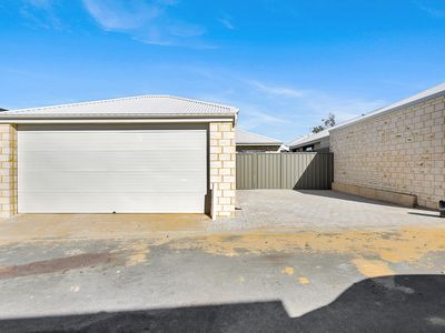68 Leeward Avenue, Eglinton