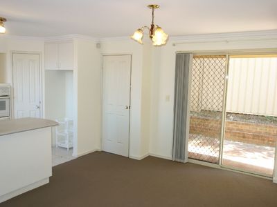 3/9 Tuart Street, Yokine