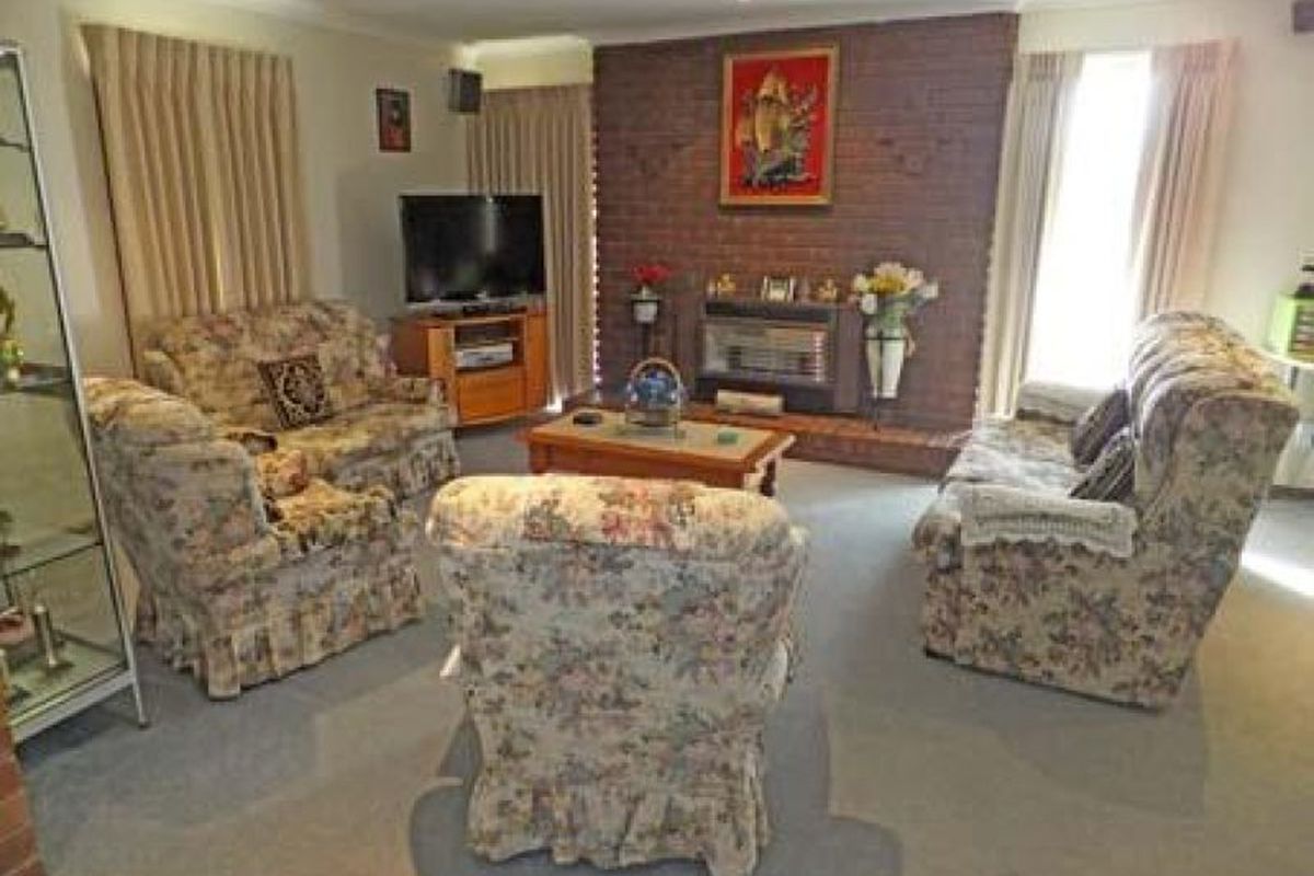 10 Underwood Grove, Kyabram