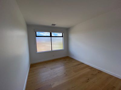 13 Anton Grove, Flemington