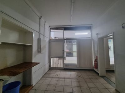 Shops 6 & 7 / 346 Main Road West, St Albans