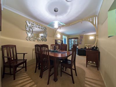 16 Schooner Circuit, Manly West
