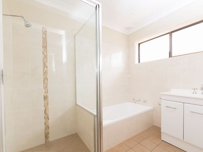 25 Beveridge Crescent, Dubbo