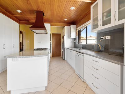 14 Kirwan Court, Hannans