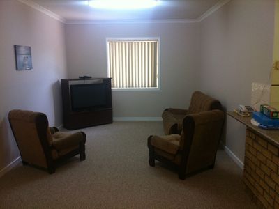 2 Coronation Street, Merredin