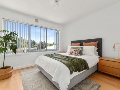 2 / 10 Rose Lane, South Launceston