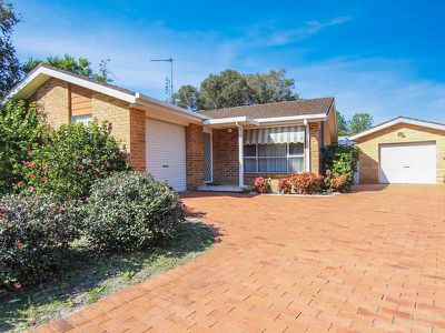 14 Goldens Road, Forster