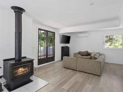 3535 Mansfield-Woods Point Road, Jamieson