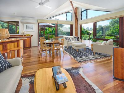 13 Goondooloo Drive, Ocean Shores