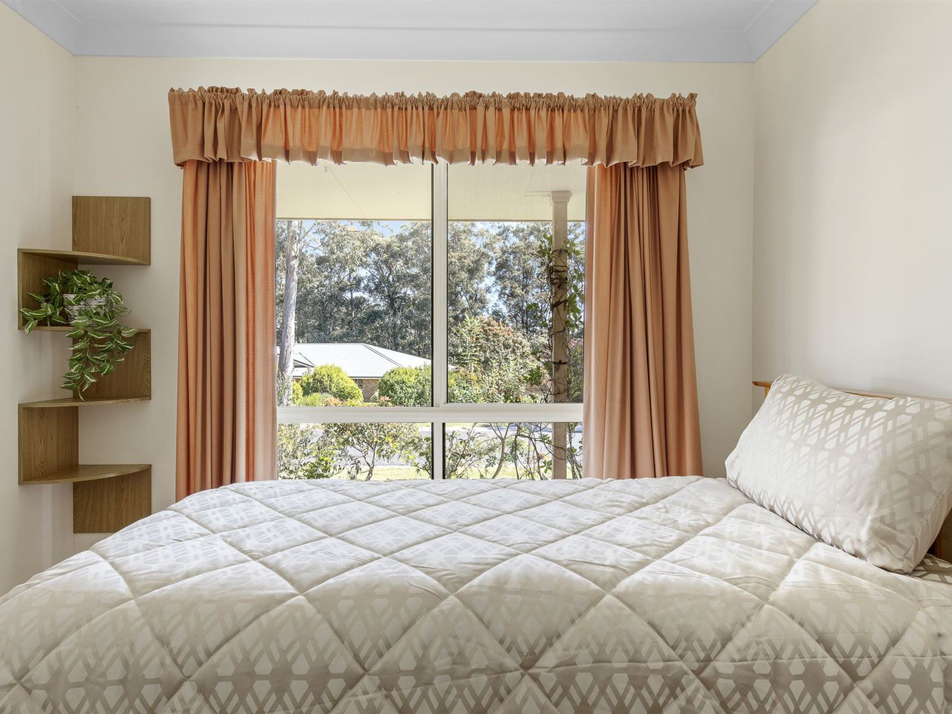 36 Golden Wattle Drive, Ulladulla