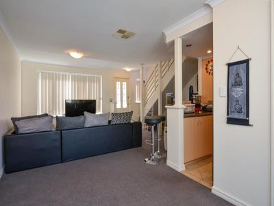 91C Bourke Street, Piccadilly, Piccadilly