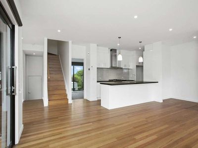 1 / 6 Lansbury Crescent, Highton